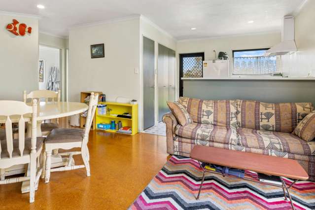 5a Justin Place Te Atatu Peninsula_1