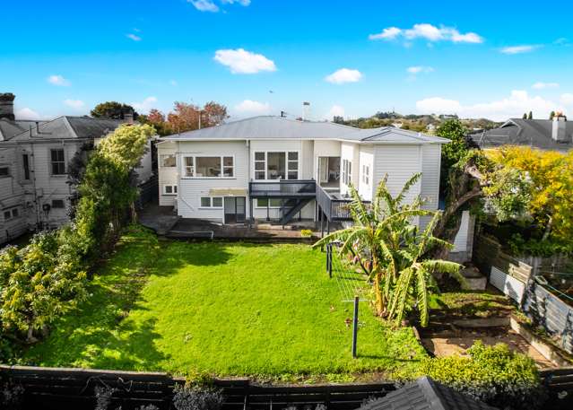 4 Bloomfield Place Epsom_1