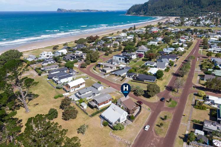 1 Prescott Place Pauanui_21