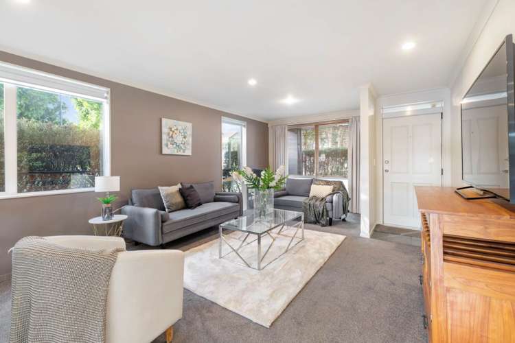 32 Bruce Pulman Drive Takanini_15