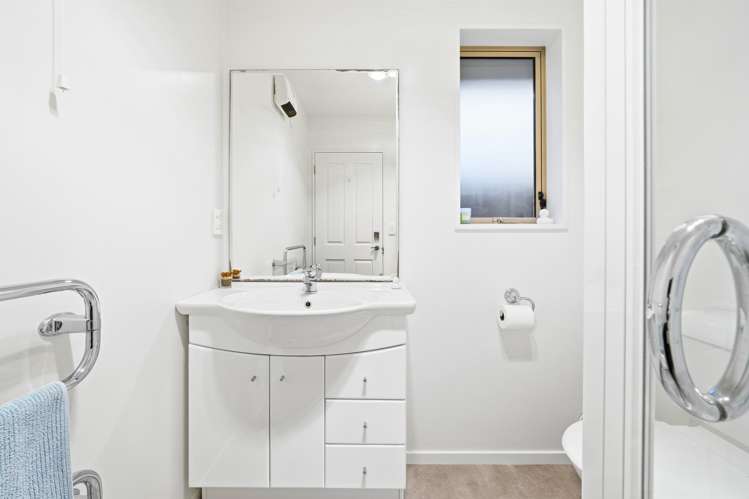 94 Briggs Road Shirley_9