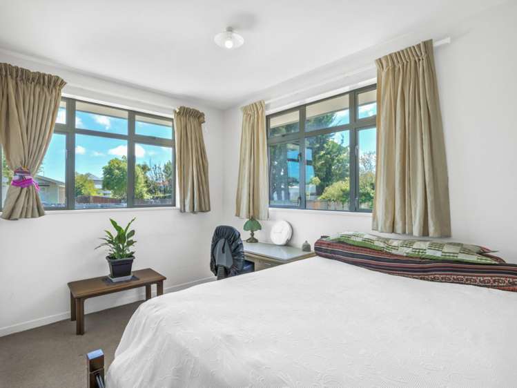 48 Barbour Street Waltham_9