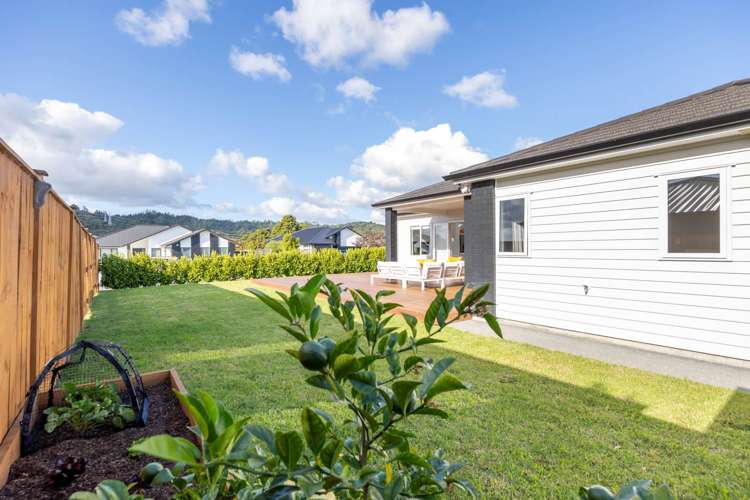 2 Fred White Drive Kumeu_38