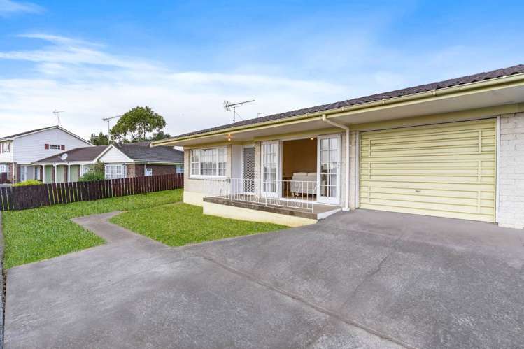 2/135 Glenmore Road Sunnyhills_15