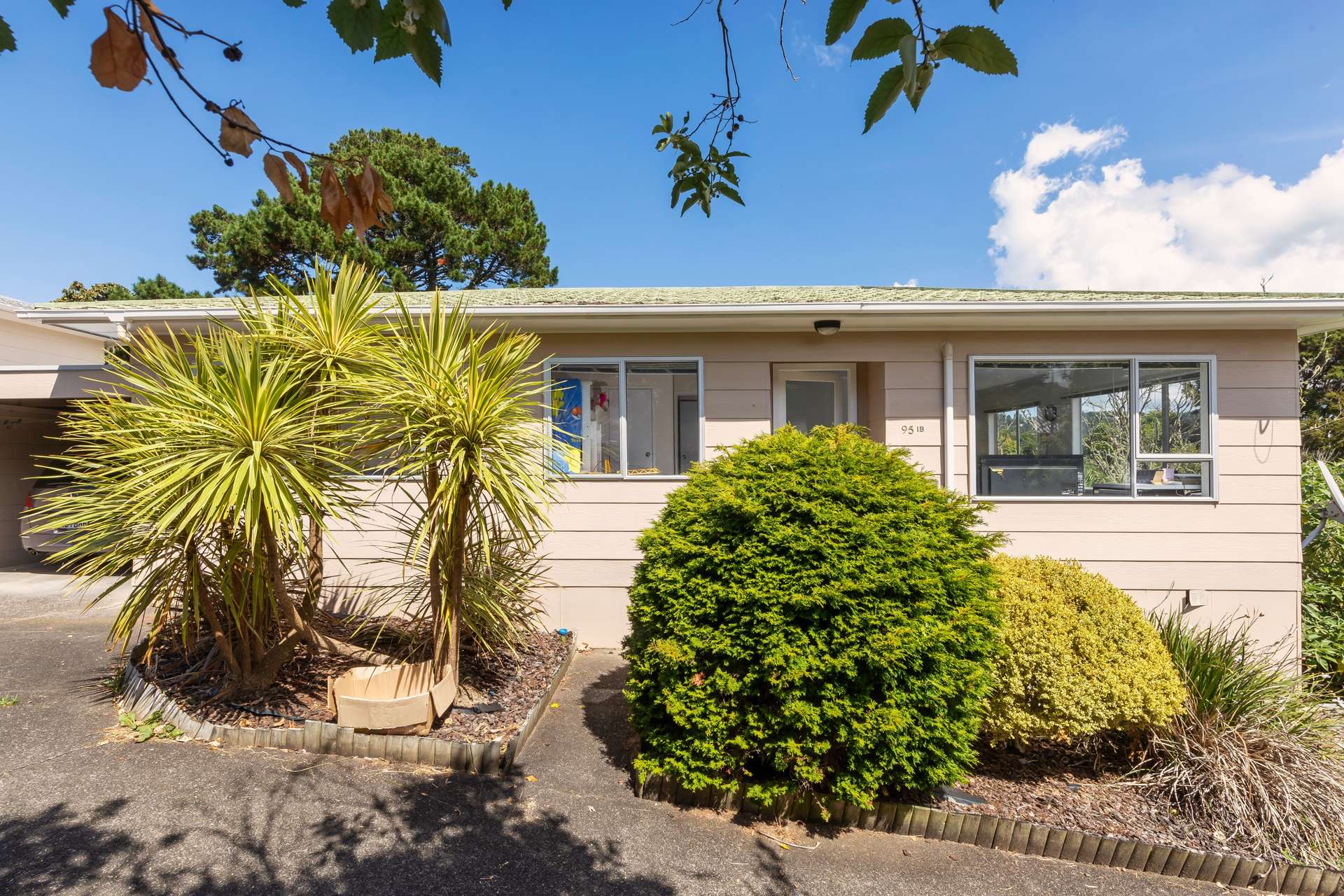 1/95b Captain Scott Road Glen Eden_0