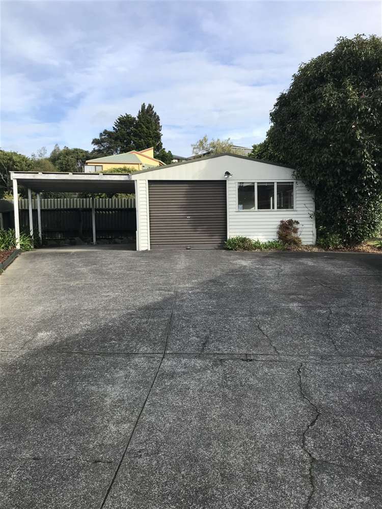 5 Mataura Place Clover Park_13