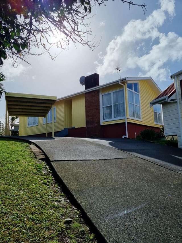 Sunny 3 bedroom home on the peninsula