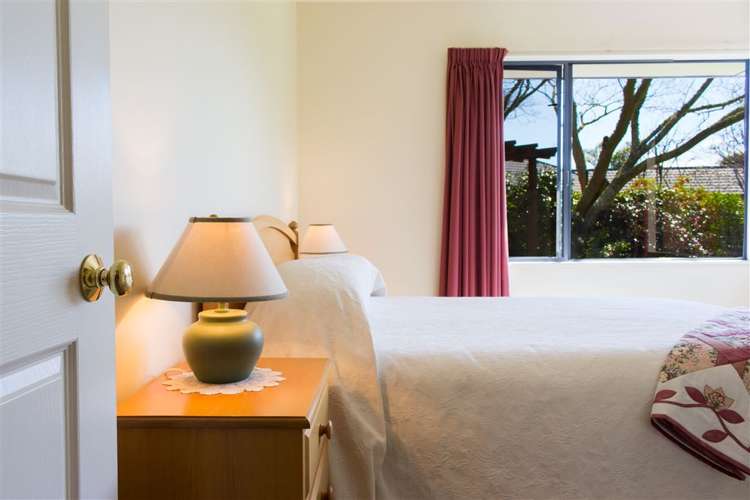 17 Ardilea Avenue Stoke_24