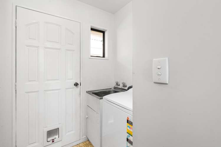 3 Ball Lane Redcliffs_21