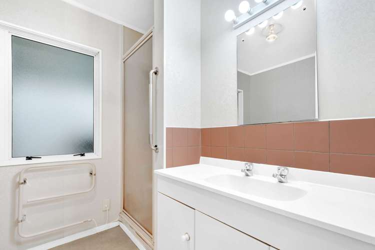 15 Baden Street Otumoetai_15