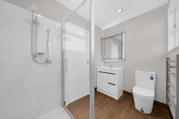 22 President Avenue Papakura_11