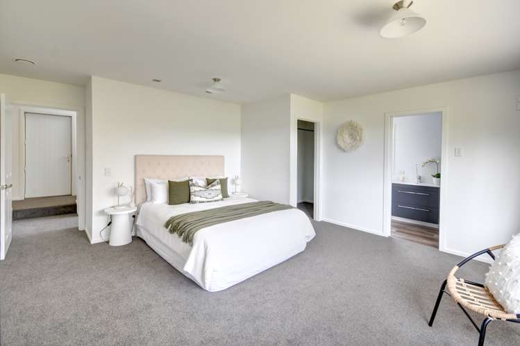 5 Main South Road East Taieri_17