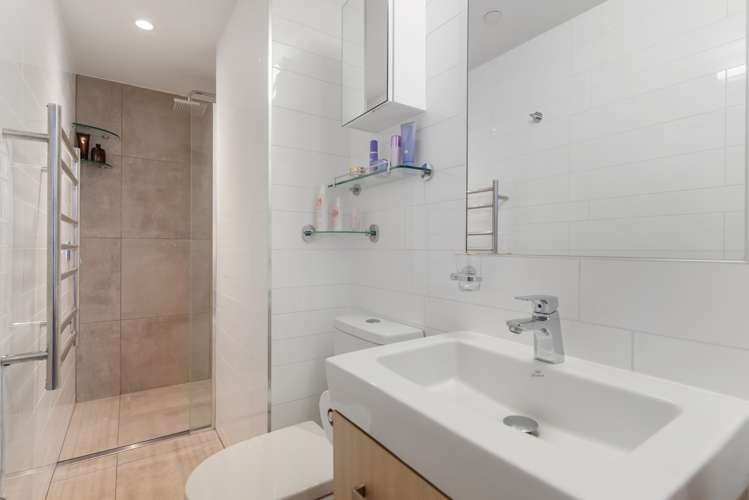 607/103 Symonds Street Grafton_10