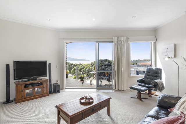 20/4 Seaview Road Paraparaumu Beach_3