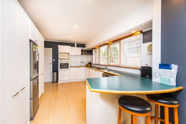 7 Kahurangi Place Hillpark_1