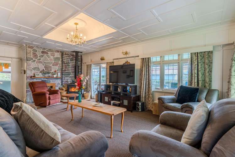 1391 Coast Road Karitane_8