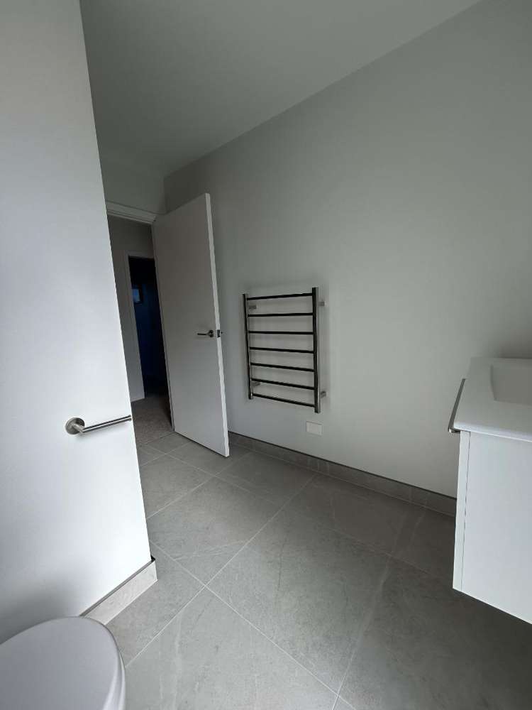 83B South Road 10754_7