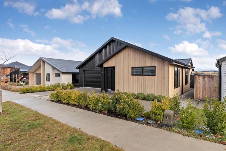 24 Muster Road, Hanley's Farm Jacks Point Queenstown Houses for