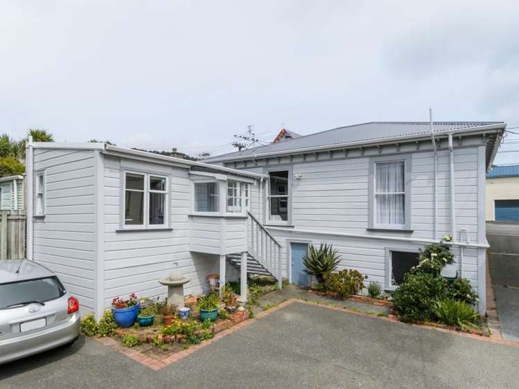 25 Donald Mclean Street Newtown_9