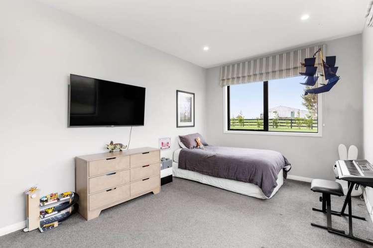 82 Ewen Place Karaka_14