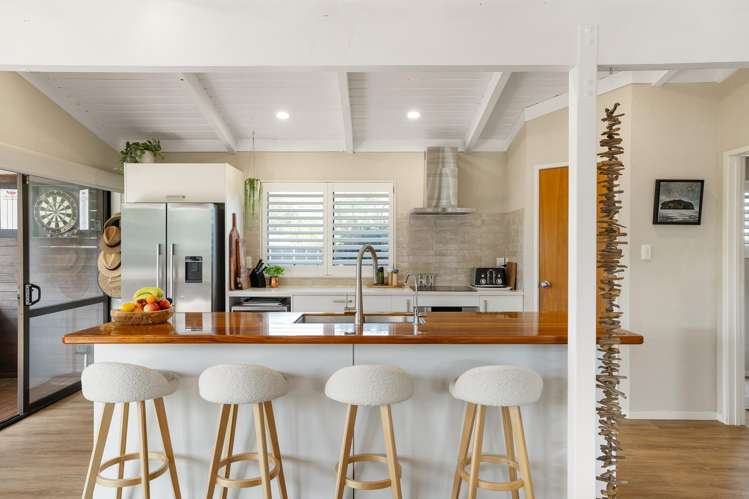 202 Beverley Terrace Whangamata_10