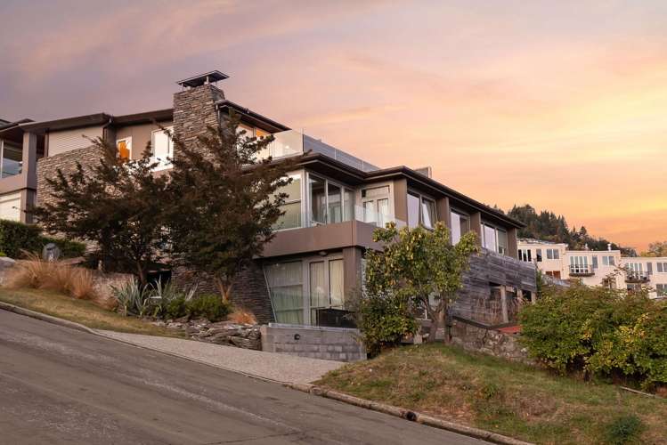 7/23 Adelaide Street Queenstown_19