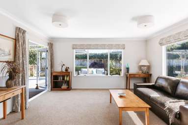 125 Welcome Bay Road_4