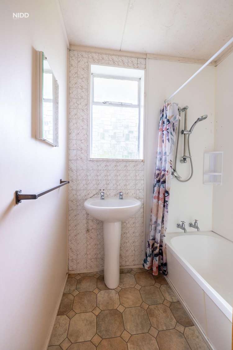 80 Koremata Street Green Island_10