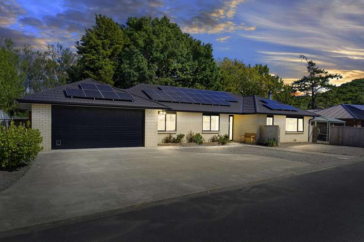 16A Sunstone Crescent_0