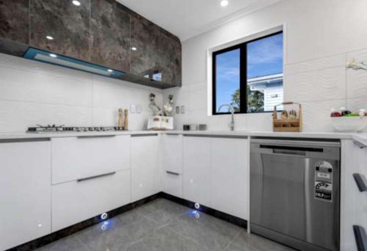 25A Steven Street Mangere East_4