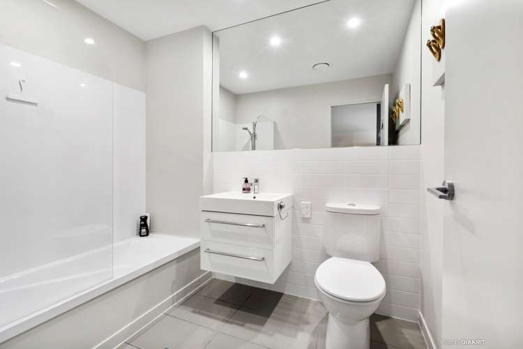 5/2 Stone Street Miramar_6