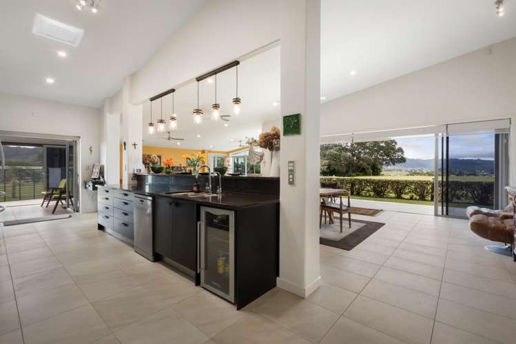 147 Koutunui Road Athenree_17