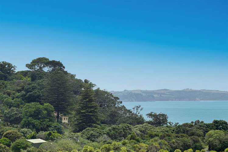 10 Kiokio Street Long Bay_21