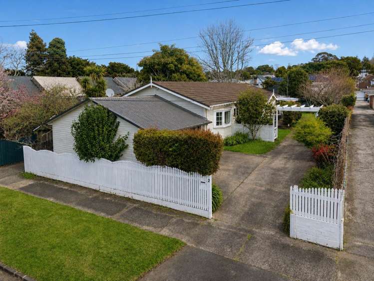 2 Tawera Road Greenlane_13