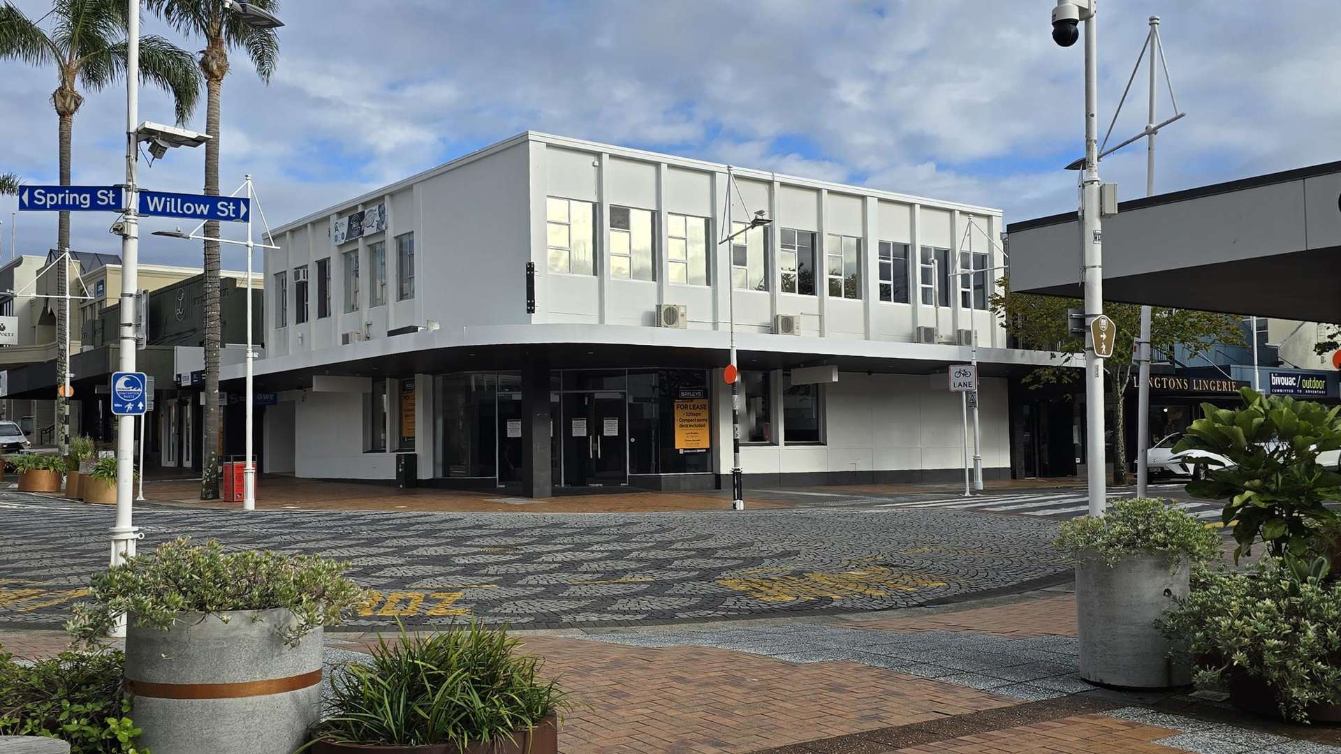 Ground floor/139 Willow Street Tauranga Central_0