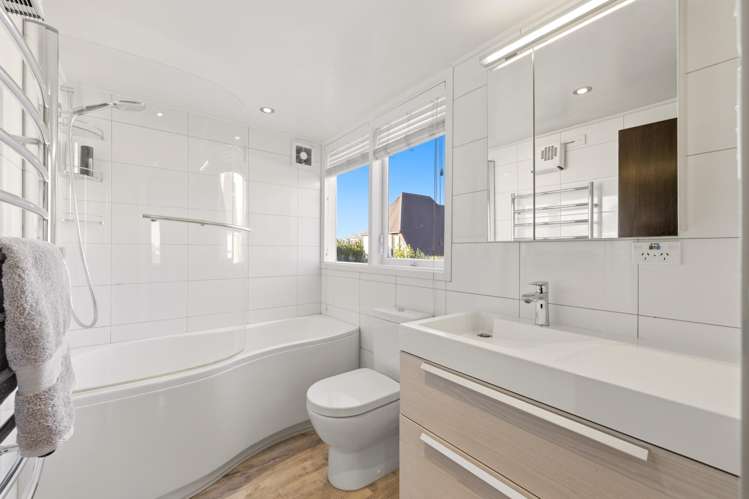 76A Memorial Avenue Ilam_14