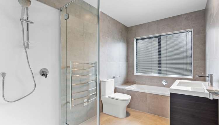 5 Aquamarine Road Papakura_13