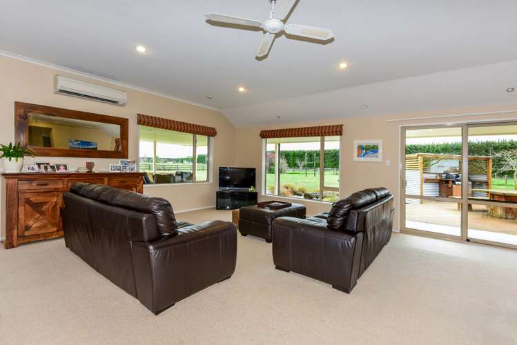 776 Courtenay Road Darfield_8