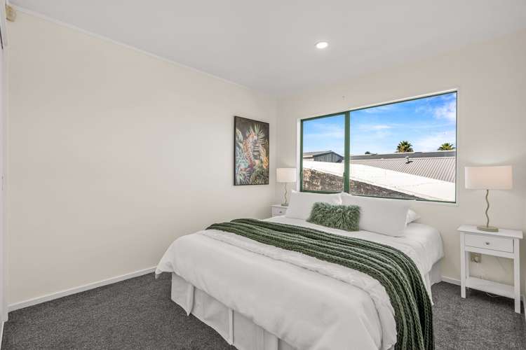 1/54 Dornwell Road Three Kings_16