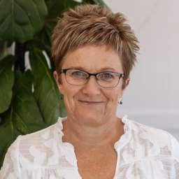 Lee-anne Frew