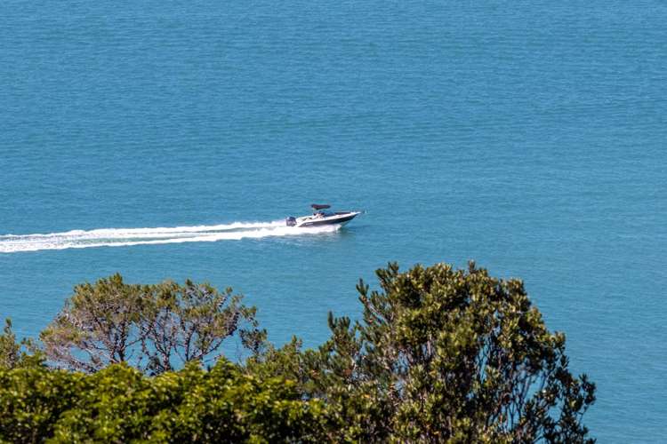 306B Cowes Bay Road Waiheke Island_17