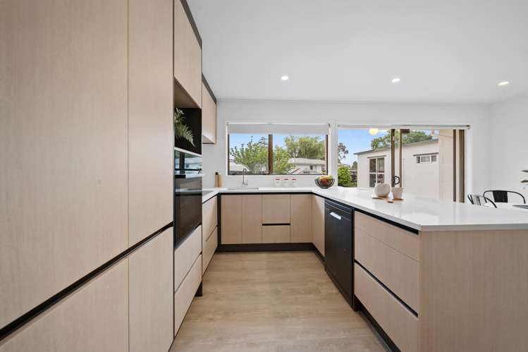 121 Settlement Road_5