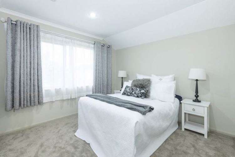 100 Wayne Francis Drive Flat Bush_11
