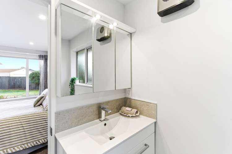 24 Glenconnor Place Burwood_13