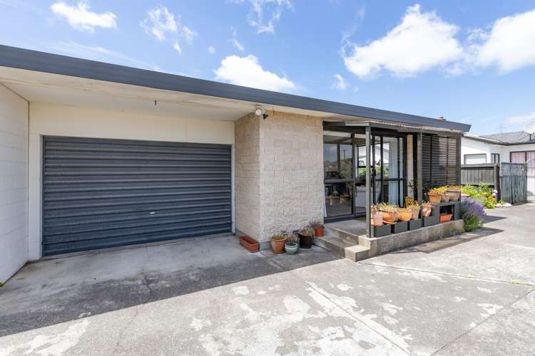 1/22 Moffett Street Islington_13