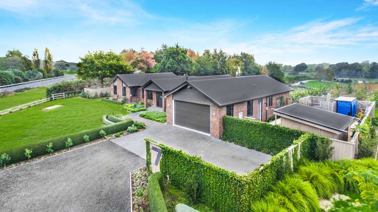 7 Windleborn Road Ngahinapouri_19