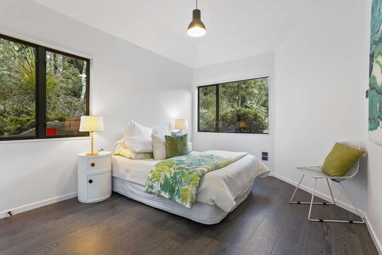 204 Godley Road Titirangi_19