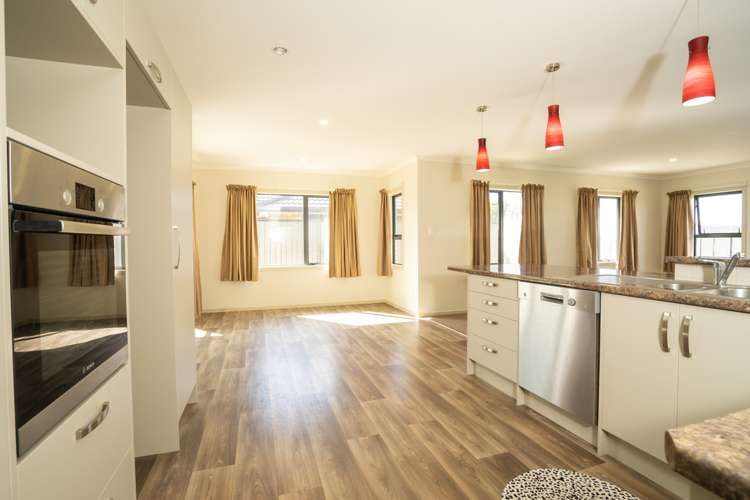 19 Stan Heather Drive Glenview_8