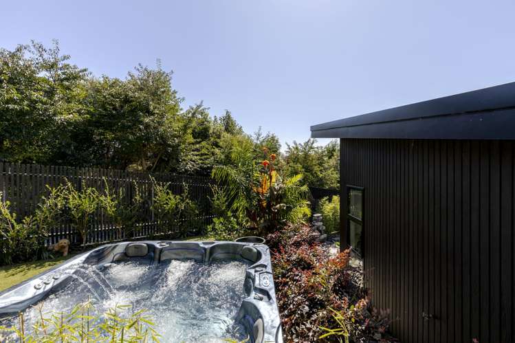 9 Pike Place Ferndale_21