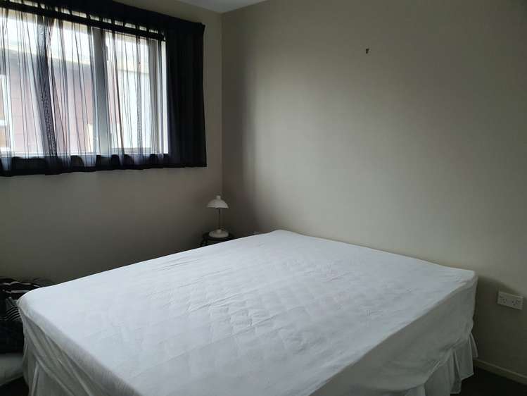 116 Sewell Street Hokitika_10